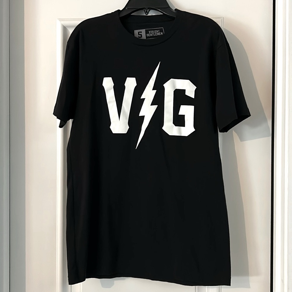 Violent Gentlemen VG bolt mens black tshirt size small